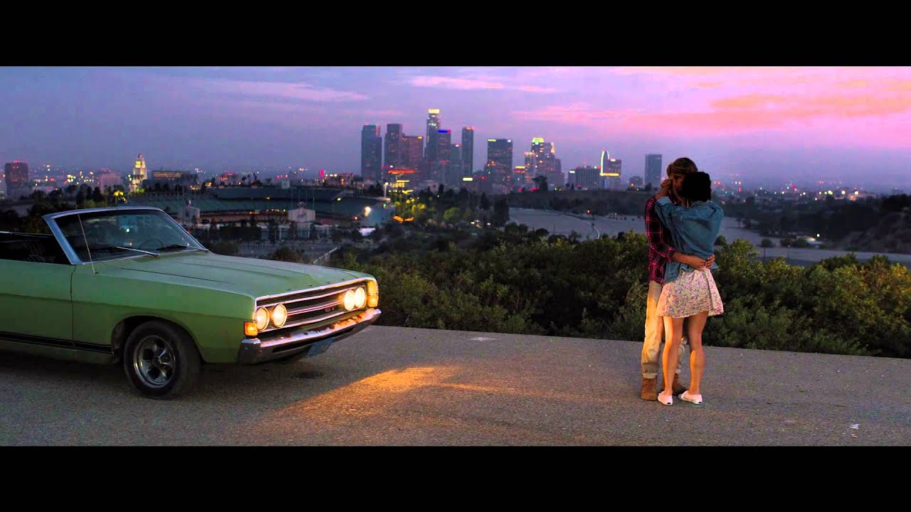 Example shots performed by the ARRI Zeiss Master Anamorphic cinema lenses.