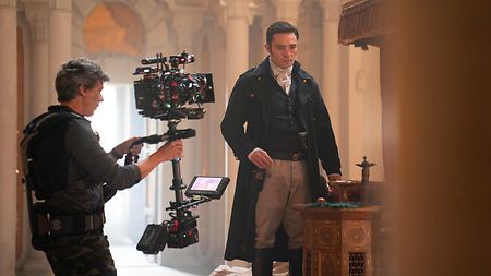 Riccardo Filippini (steadicam operator) con l'attore Ed Westwick.