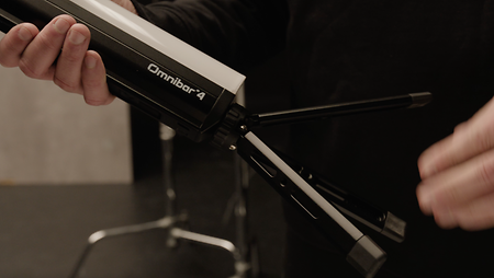 Thumbnail-Mini-Tripod