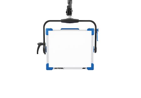 SkyPanel S30-C_Front - Hang-White