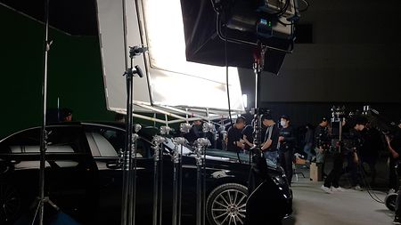 20200723-02-korean-cinematographer-kyung-pyo-alex-hong-parasite-arri-skypanel-lighting-interview-behind-the-scenes-car-scene