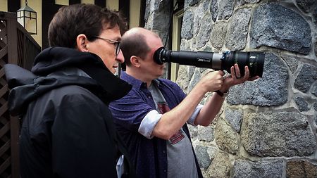 Cinematographers Maxime Alexandre & Mike Flanagan talking about the ARRI Signature Prime Lenses.