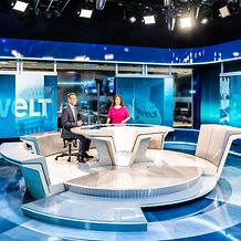 Shot of one of the first day's introducing the new WELT news studio, designed & realized by ARRI Solutions.