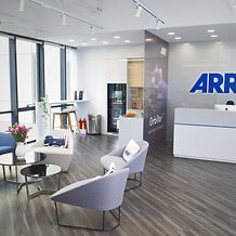 ARRI in Beijing - Light-flooded waiting and seating area