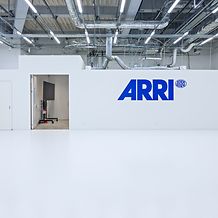 ARRI in Tokyo - All-white studio space for flexible setups used as ARRI Tokyo's "Creative Space"