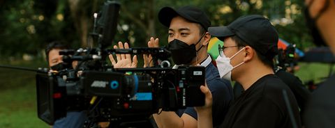 DP Gyeong Hyeon Hwang shooting Ajoomma with the film production equipment ALEXA Mini LF, Ultra Primes and Master Primes. 