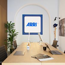 ARRI in Rome - Flexible desk setups within the open office area