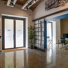 ARRI in Rome - Entrance area with direct access to office rooms