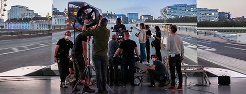 Bts of a scenes from the movie "The Peripheral" in which LED background is used to simulate a bike ride on the street of London.