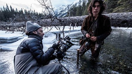 Cinematographer Emmanuel Lubezki ASC, AMC uses the high speed lens on the film set. 